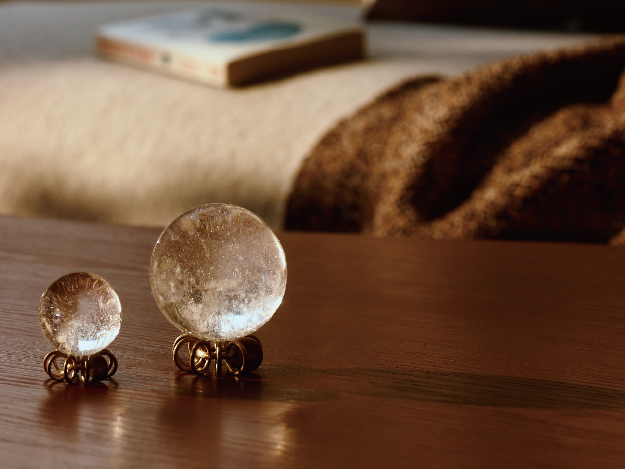 Orblink Crystal Energy Decor - Clear Quartz Spheres for Home Harmony & Mindfulness